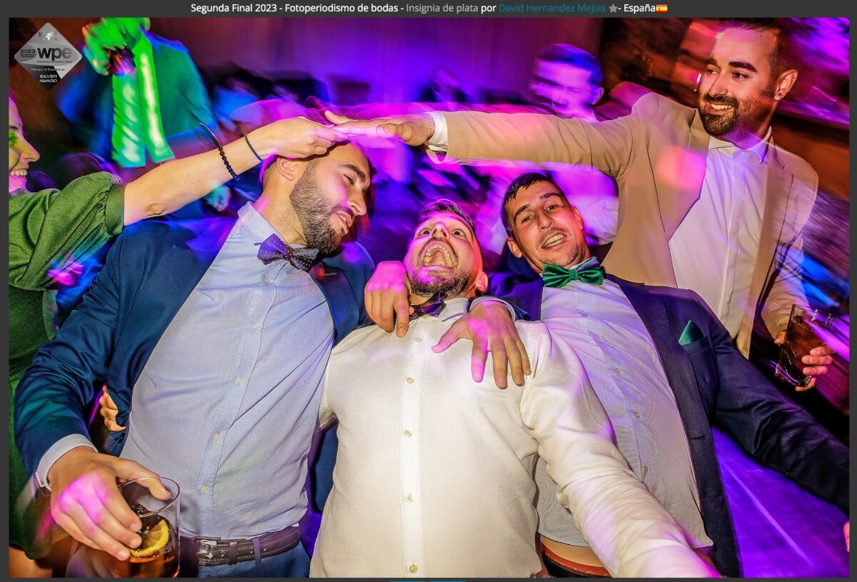 Premio Silver WPE - Fotografia de boda durante la fiesta - Reportaje fotoperiodístico de boda